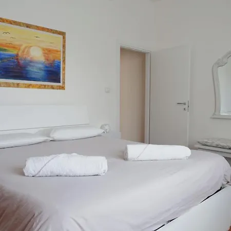 Apartament Ohana Zona Fiera